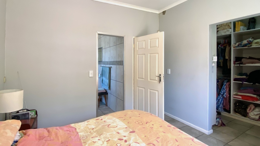 3 Bedroom Property for Sale in Dwarskersbos Western Cape